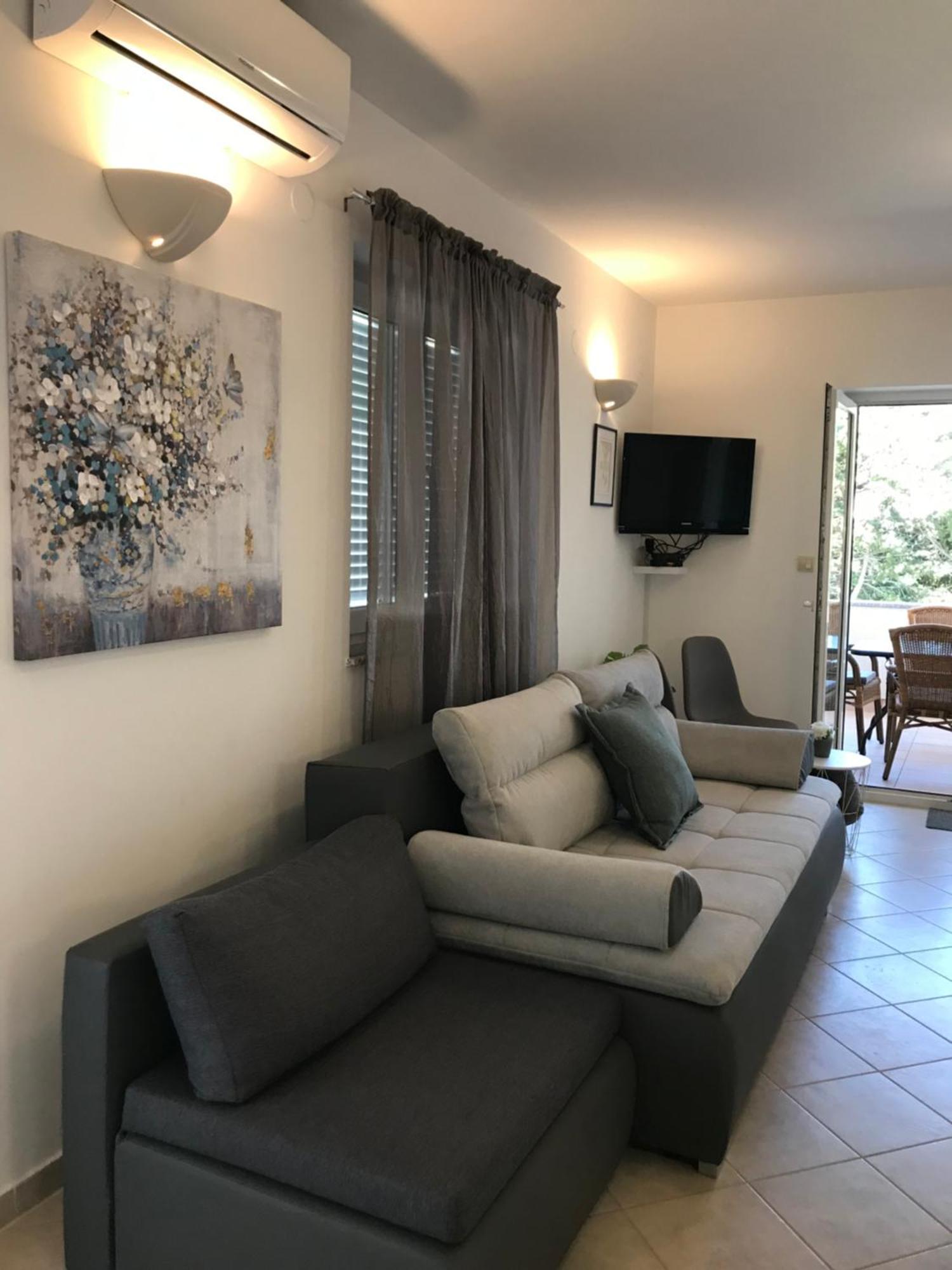 Apartmani Samec نوفاليا المظهر الخارجي الصورة