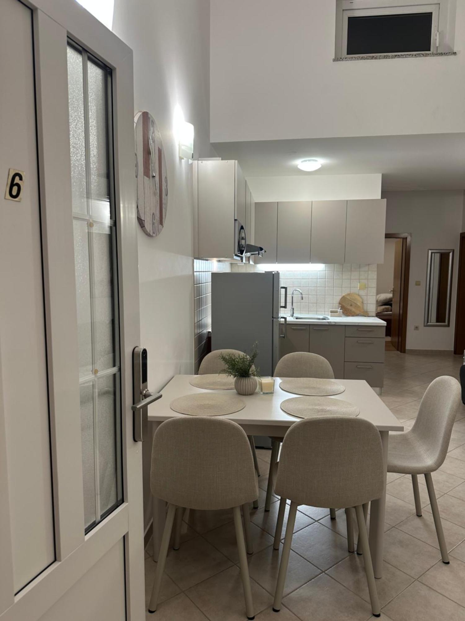 Apartmani Samec نوفاليا المظهر الخارجي الصورة